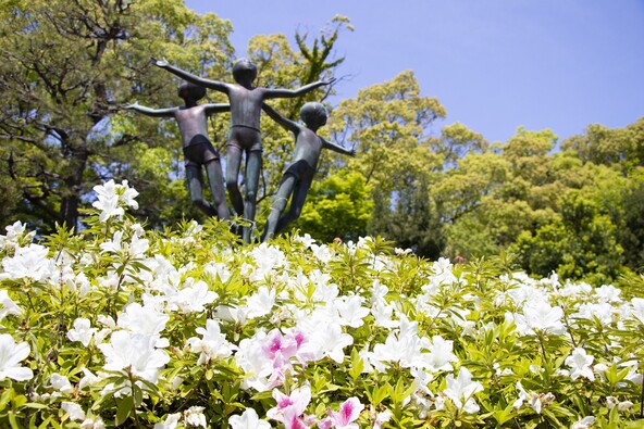 「大倉公園」のつつじ(提供:大阪市 https://creativecommons.org/licenses/by/4.0/)
