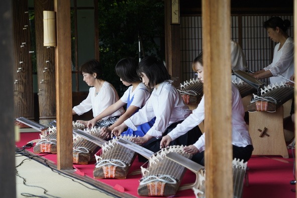 心癒される澄んだ音色を堪能できます
