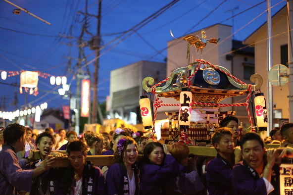 与野の地域文化を象徴する重要な行事として、代々受け継がれてきた夏祭り
