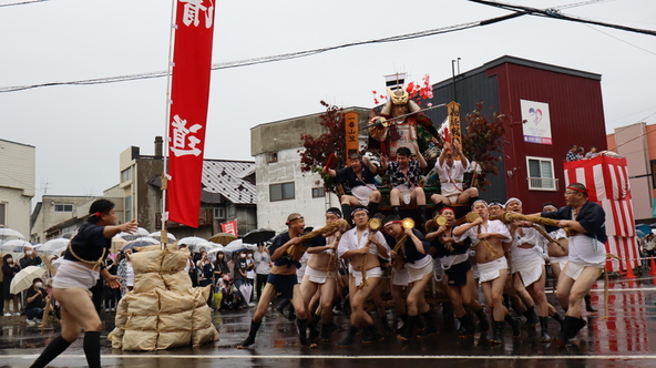 迫力満点“北の山笠”に注目!
