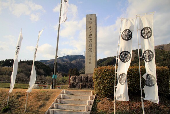 関ヶ原古戦場決戦地で歴史の重要なひと幕を体感(画像提供:ましゃいこ / PIXTA)