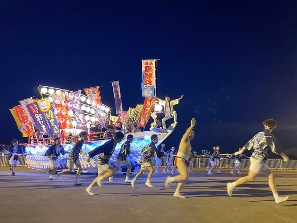 港くしろ、夏のメインイベントです(C)釧路市