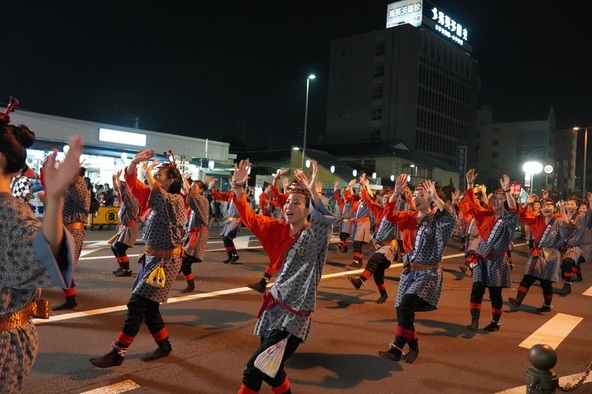「港かっぽれ総おどり」は、当日は飛び入り参加もできます