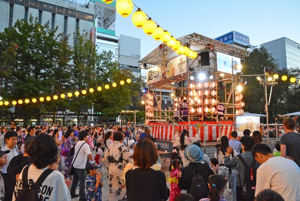 子供達が踊る姿がかわいい♪