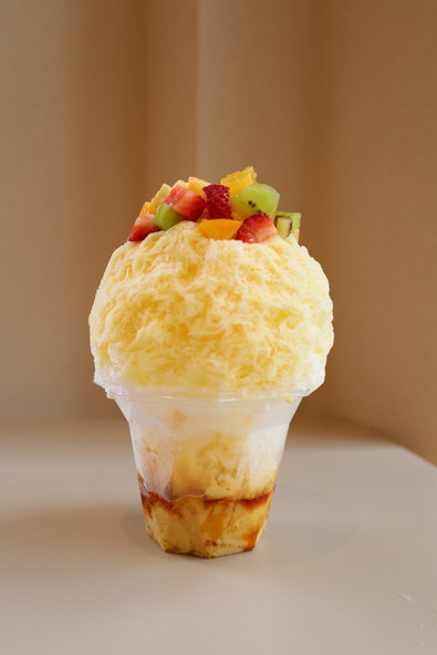 かき氷とパフェmikaku フルーツプリン氷 1,300円