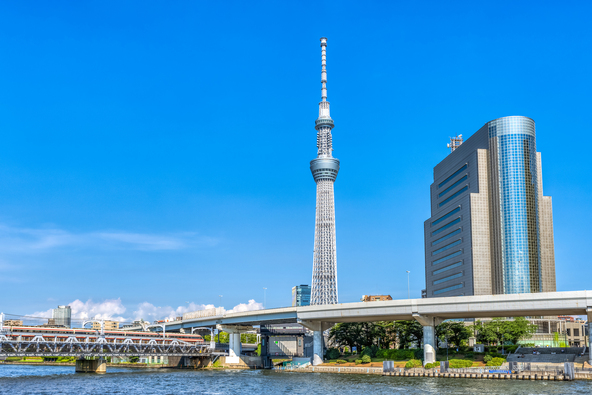 東京のランドマーク「東京スカイツリー」(画像提供:node / PIXTA)