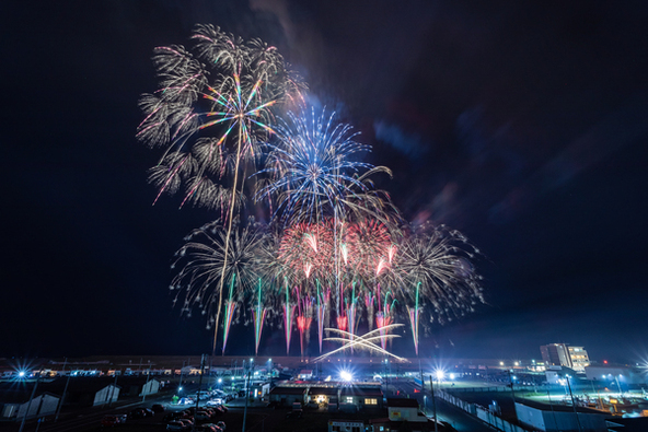 音楽と一体となった迫力の演出に、会場は大きな感動に包まれます