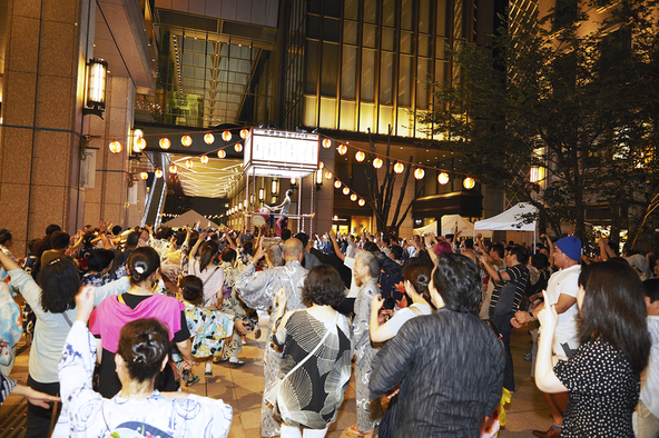 東京都心で屋台・縁日と踊りを満喫♪