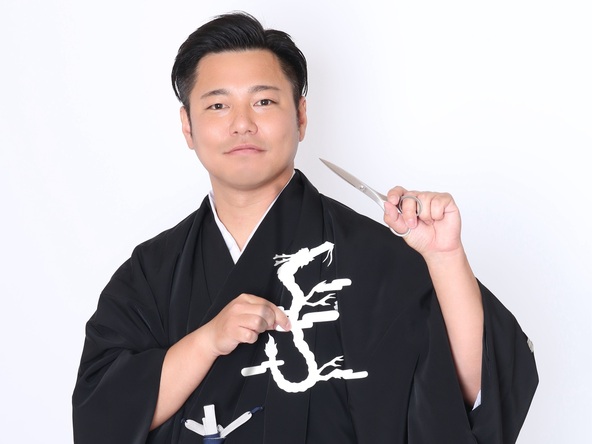 紙切り 林家楽三郎