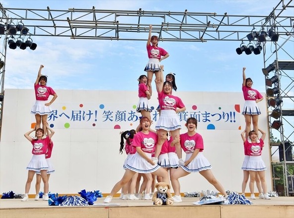 迫力あふれるライブパフォーマンスに子供も思わず夢中に!