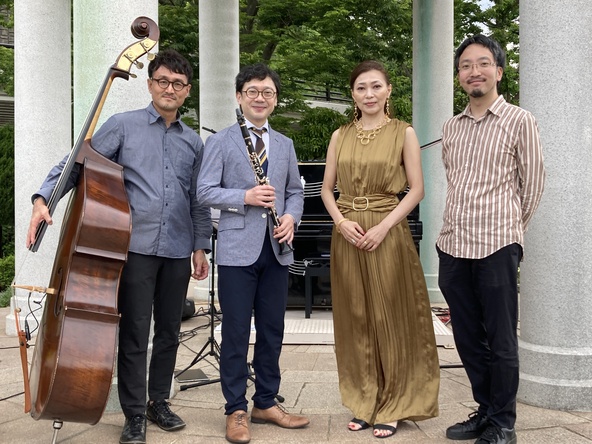 バラとともに音楽も楽しめるイベントです