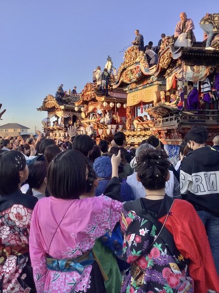 例年多くの人々が訪れる人気の祭りです