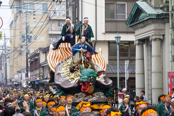 「くんち」は漢字で「供日」とも書き、収穫感謝の意味が込められています