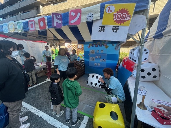 子供たちがワクワクできる遊びのブースも盛りだくさん!