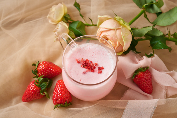 いちごみるくのホットラテ