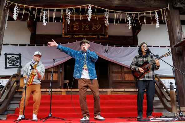 地元出身のレゲエ歌手 CHOZEN LEE (チョーゼン・リー)氏