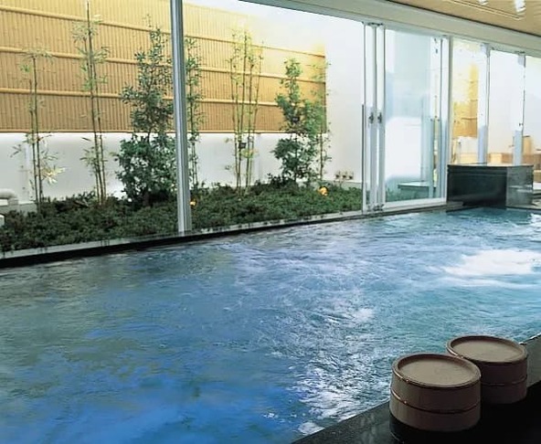 広々とした大浴場でゆっくりのんびり♪