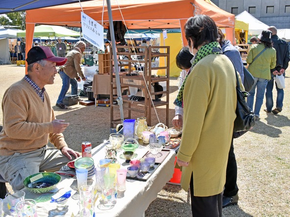 全国から作家さんが集まります