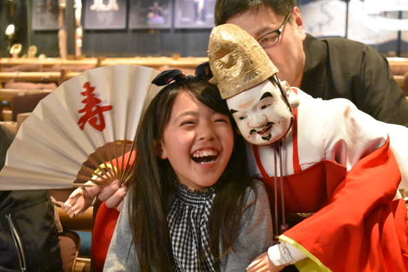 「道の駅 福良」に併設する「淡路人形座」で淡路人形浄瑠璃を体験