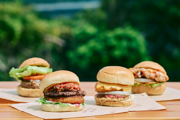 淡路島産の素材をふんだんに使ったバーガーは、見た目も味も満足感たっぷり!