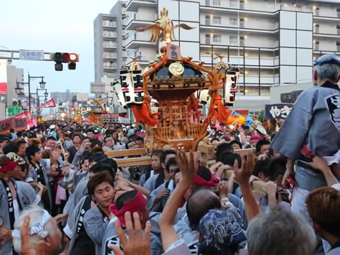 「春日部夏まつり」は地域の人たちによって守られてきた伝統ある祭りです
