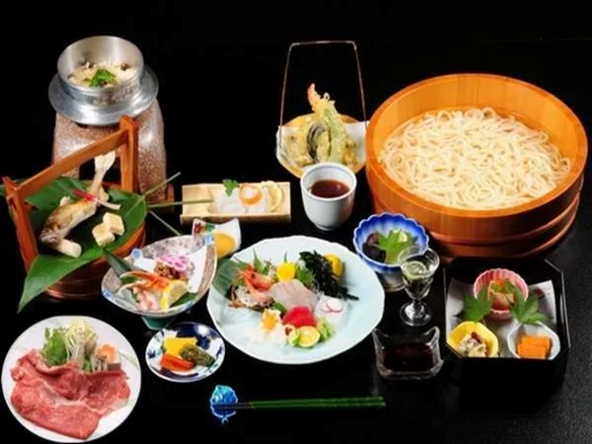 おいしい食事と温泉の日帰りプラン(個室利用)もあり、家族でゆったりくつろげます ※画像はイメージです