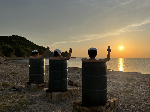 プログラムNo.56 BBQ・キャンプ・海水浴を満喫!にさきCAMPドラム缶風呂体験
