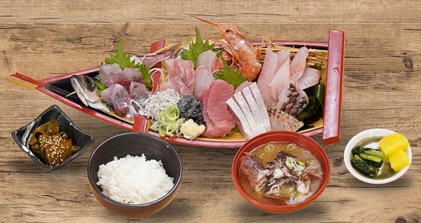 茅ヶ崎の地元食材をふんだんに使用したメニューがずらり!(写真はメニューの一例)
