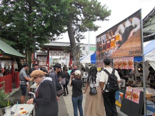 屋台も並びます♪