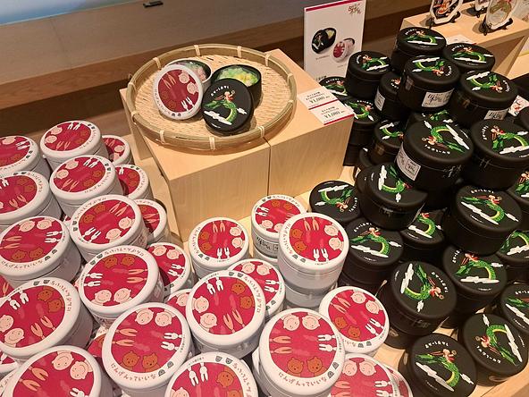 缶入り金平糖などのお菓子グッズ
