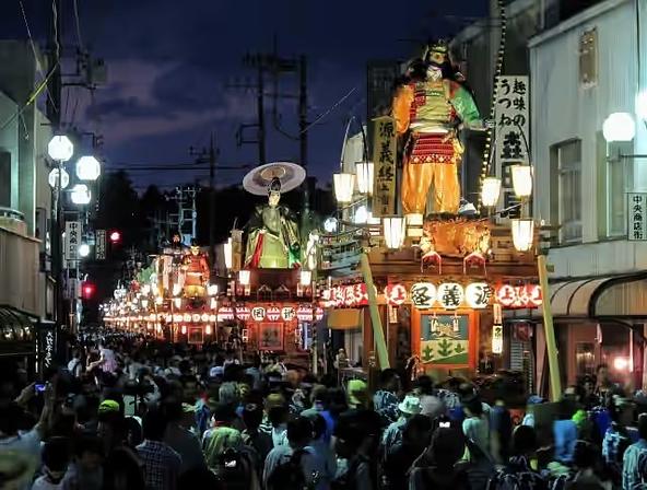 山車・町並み・人が織りなす時代絵巻!
