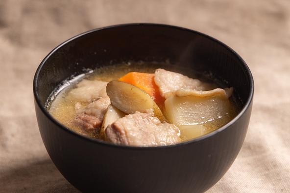 小坂町「桃豚」のとん汁|500円