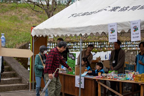 「下石どえらあええ陶器祭り」では子供が楽しめる「窯元ビンゴ」も!