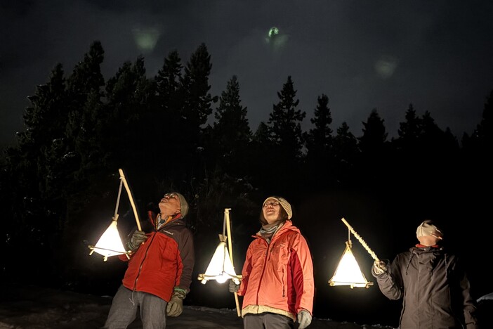手作りランタンで歩こう! 〜雪の森ナイトウォーク〈おにぎり&温泉つき〉〜