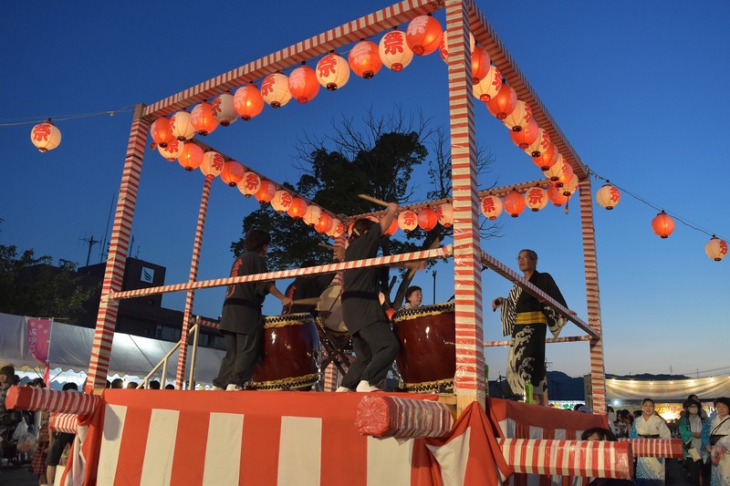 盆踊りと花火で夏を満喫<br/>【福岡みやこ町】地域最大級の夏祭り開催