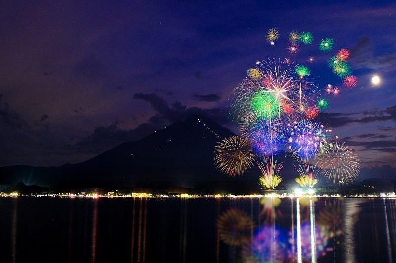 富士五湖の花火大会トップを担う<br/>「山中湖報湖祭」2025年開催情報