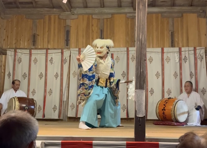【宮城県南三陸町】八幡さまの秋まつり<br/>夜神楽と稚児行列