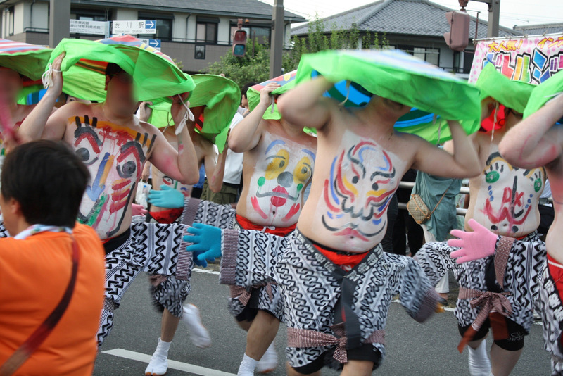 ユニークな「はら踊り」が見られる<br/>吹奏楽・和太鼓演奏・創作ダンスも