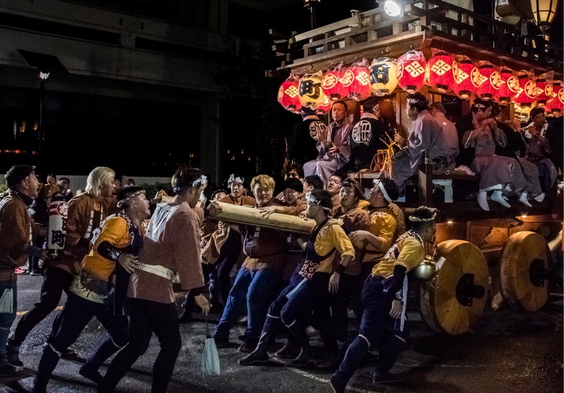 大型人形が飾られた山車や踊りの競演が見どころ!茨城「大麻神社 例大祭」2025開催情報