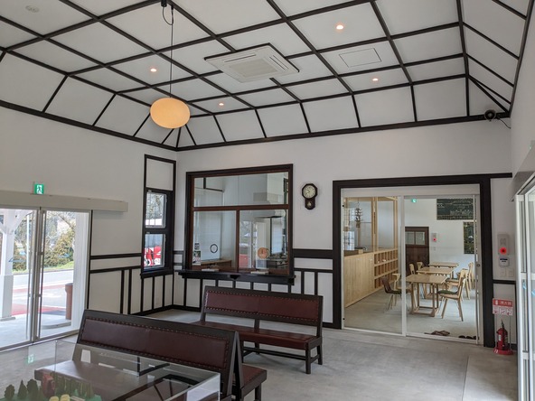 柳津駅舎　内装