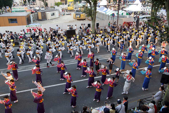 高さ18mの旗は存在感たっぷりです