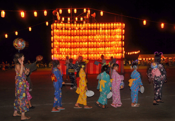 盆踊り大会「団体の部」（6人以上）は、当日17時から本部テントにて受付（提供：常陸大宮市）