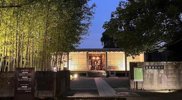 夜の特別開館で、ゆったりと過ごせます