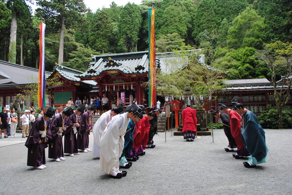 修祓（しゅばつ）の様子