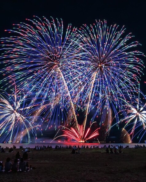 海岸線3kmのどこからでも花火を観覧でます