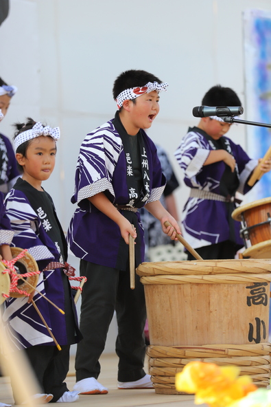 地元の子供たち、群馬県や栃木県に伝わる「八木節音頭」を披露するのも恒例の催しなんだとか