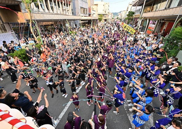 子供たちによる「八木節子ども大会」