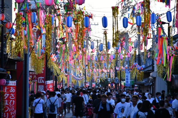 毎年およそ10万人が訪れる「旭の夏の風物詩」