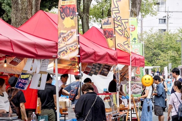 地元の美味しいグルメを堪能できます