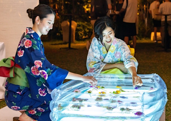 隣接した西久保八幡神社のお祭りも楽しめます